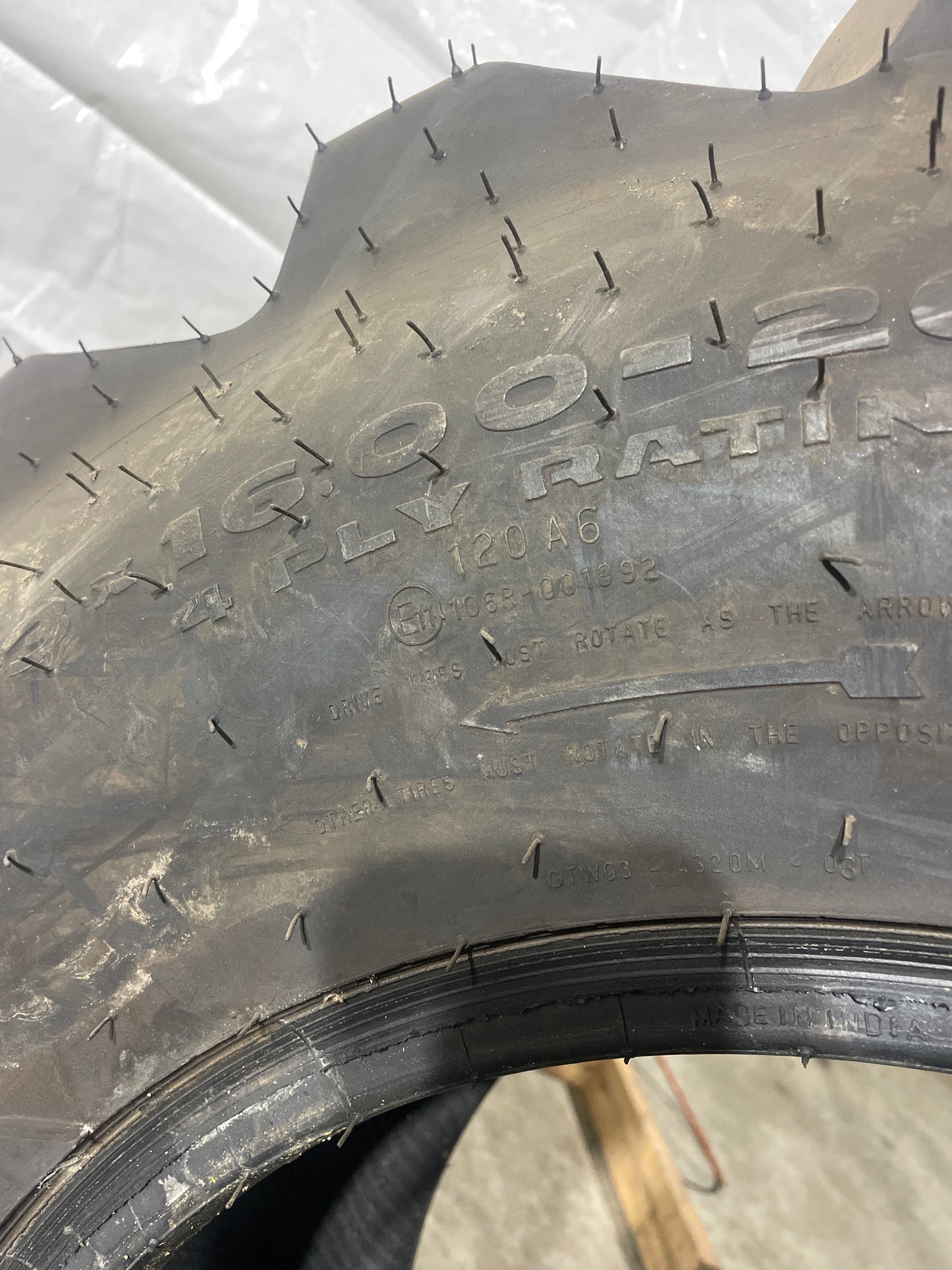 43X16.00-20 GALAXY THE MARATHONER #6928