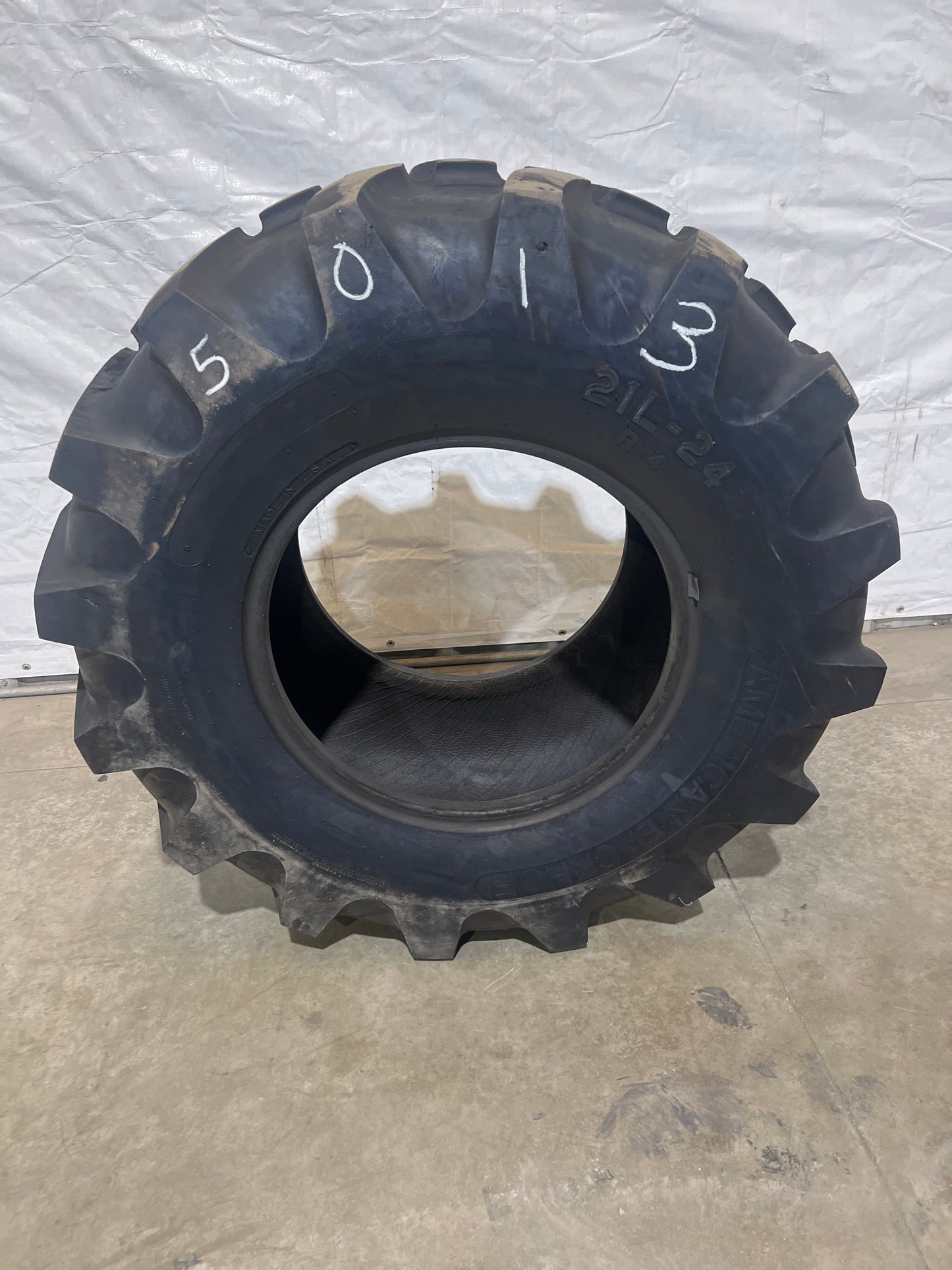 21L-24 AMERICAN BACKHOE #5013