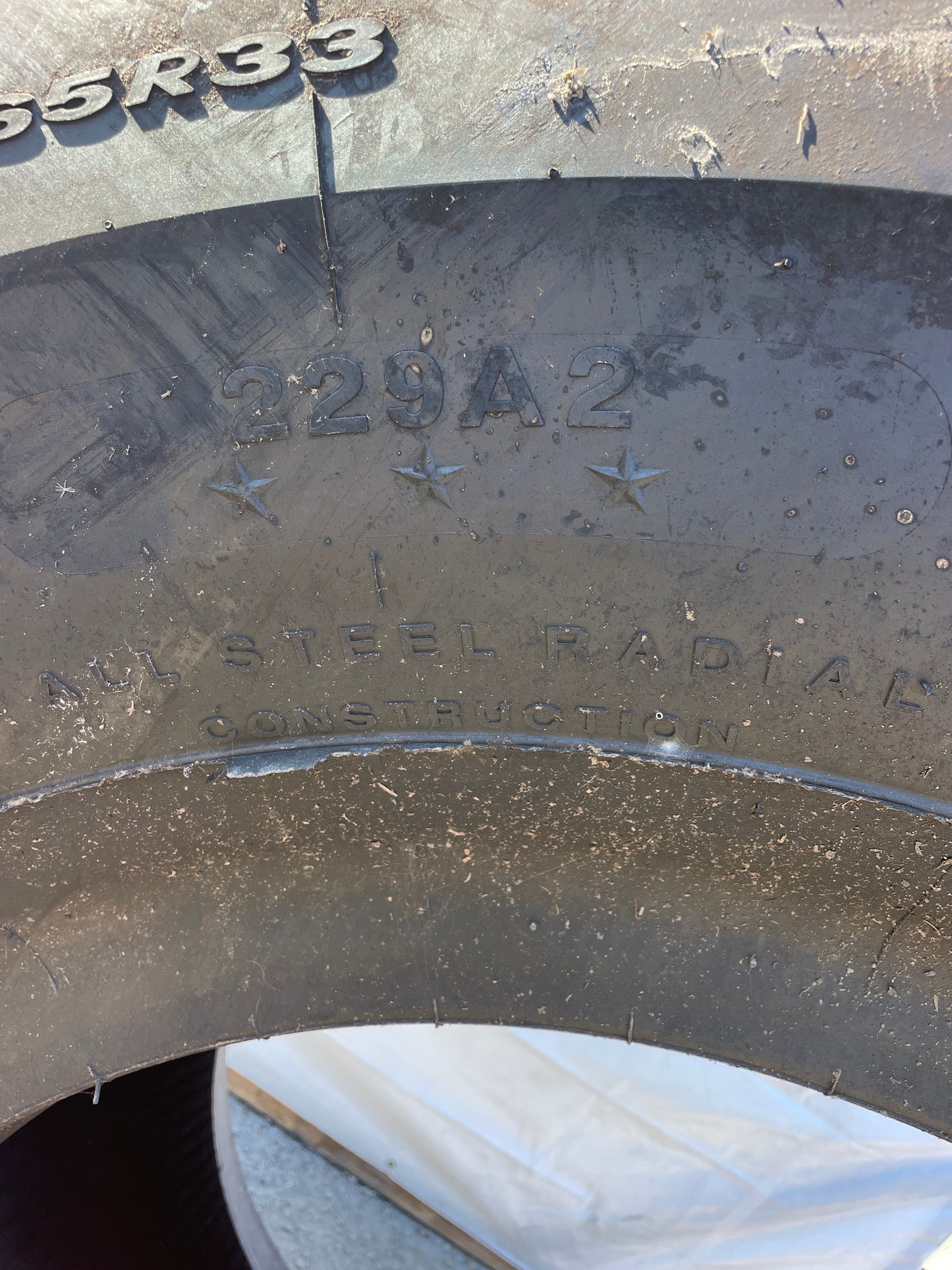 35/65R33 MAXAM MS 501 MINE XTRA L5