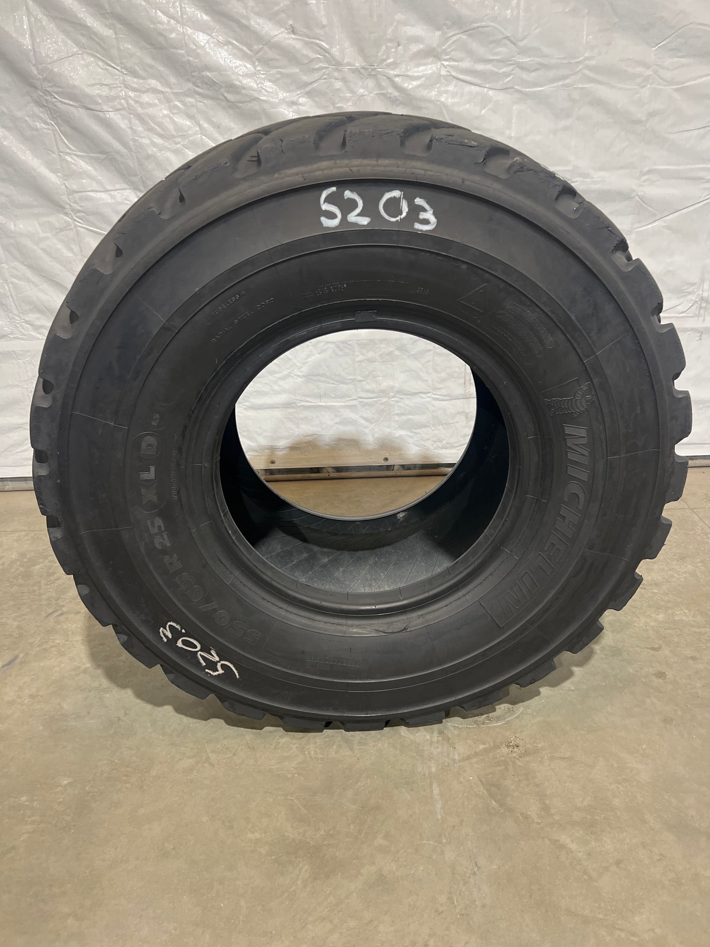 550/65R25 (20.5R25) MICHELIN XLD TL