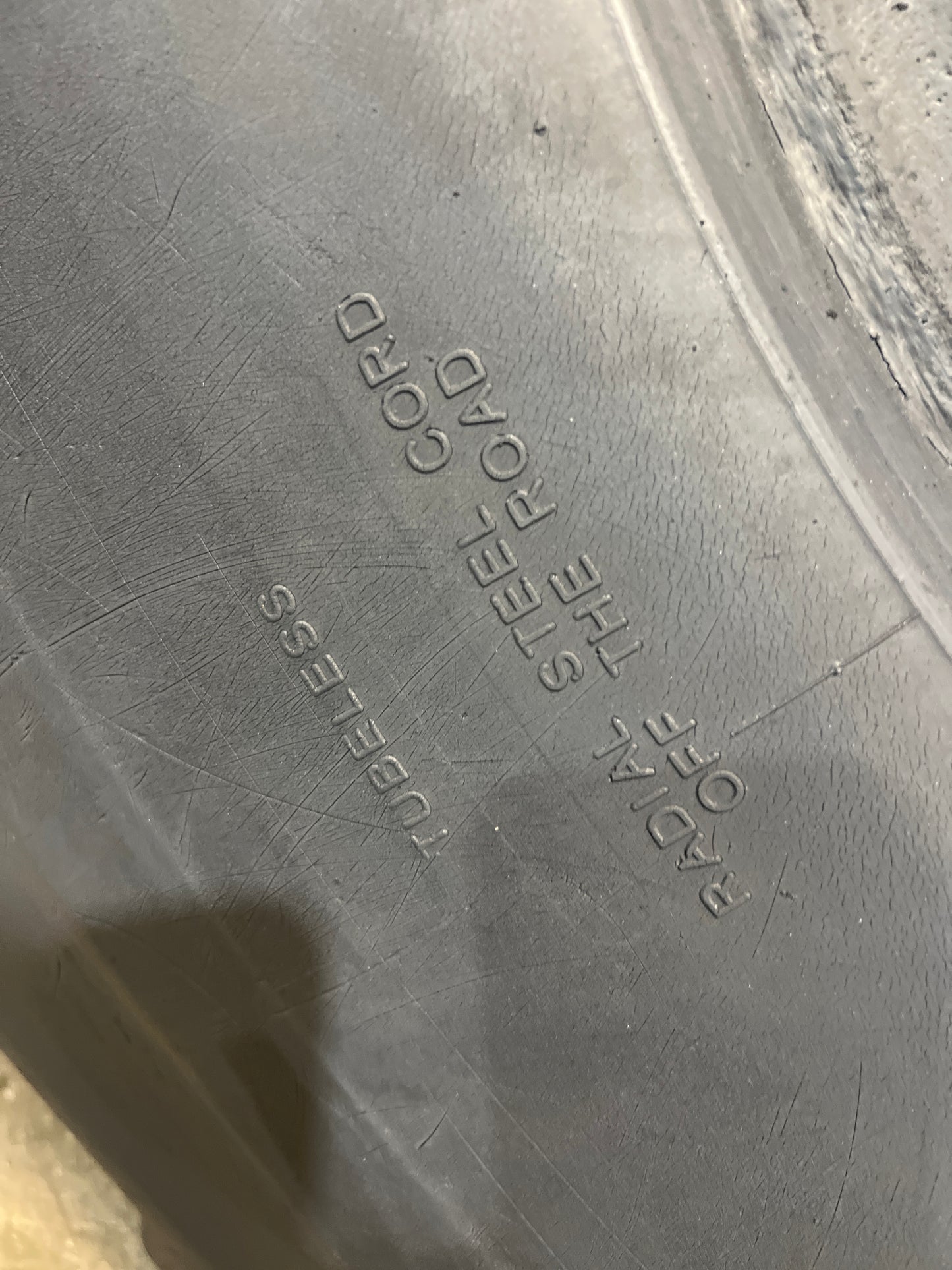 23.5R25 MICHELIN XADN+ #5500