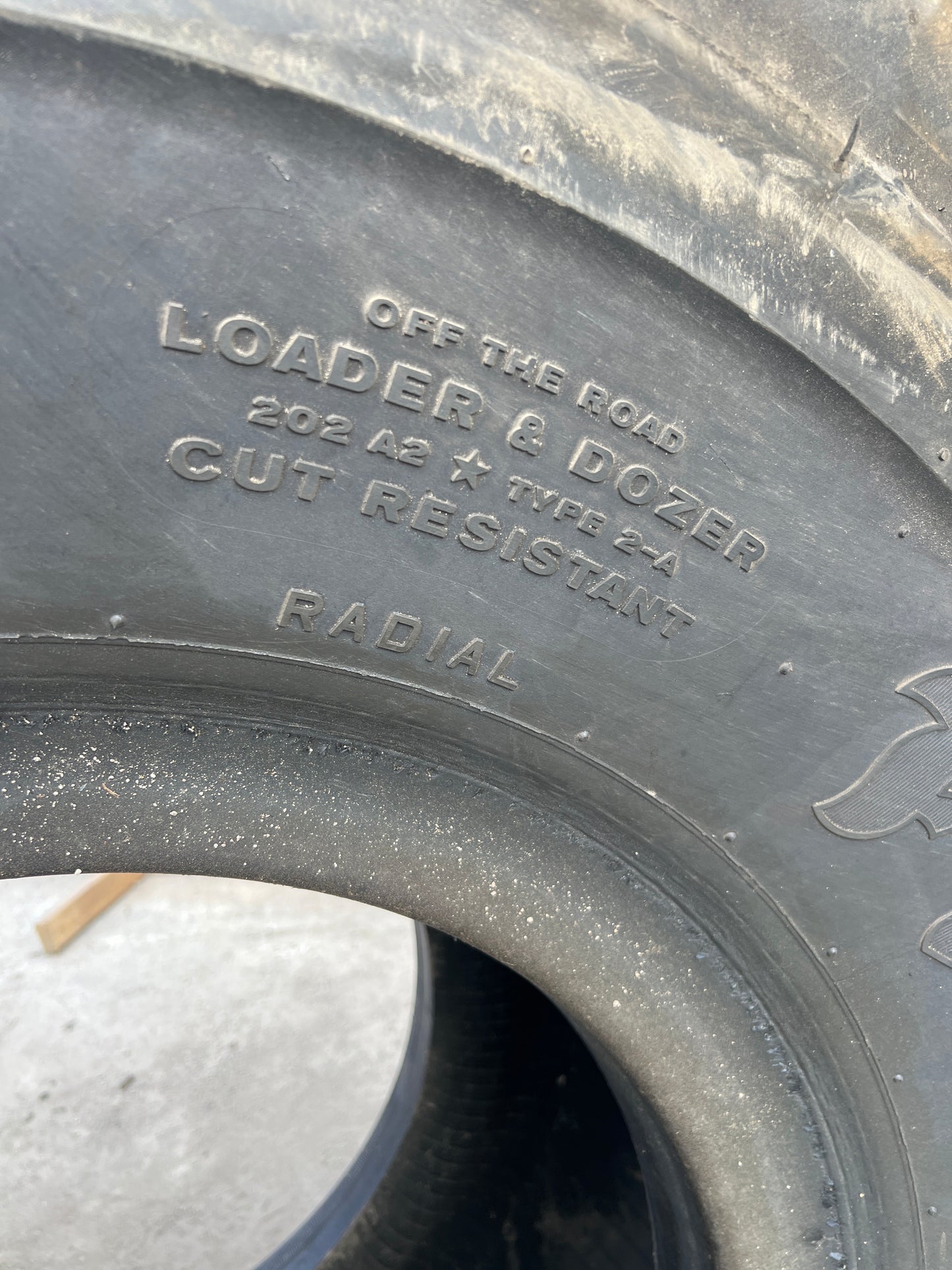 26.5R25 FIRESTONE VERSA BUILT AP #8457