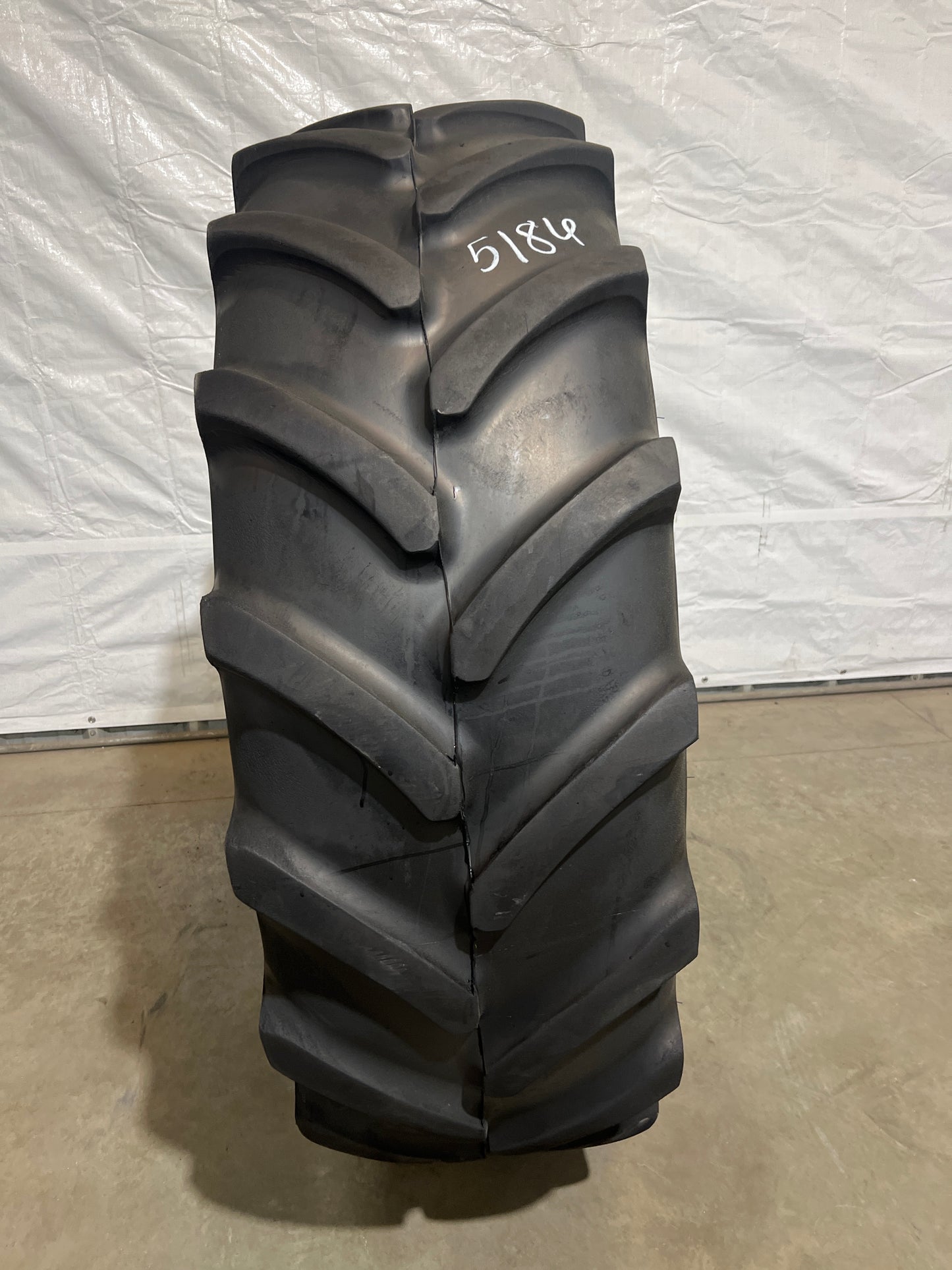 460/85R34 (18.4R34) FIRESTONE PERFORMER 85