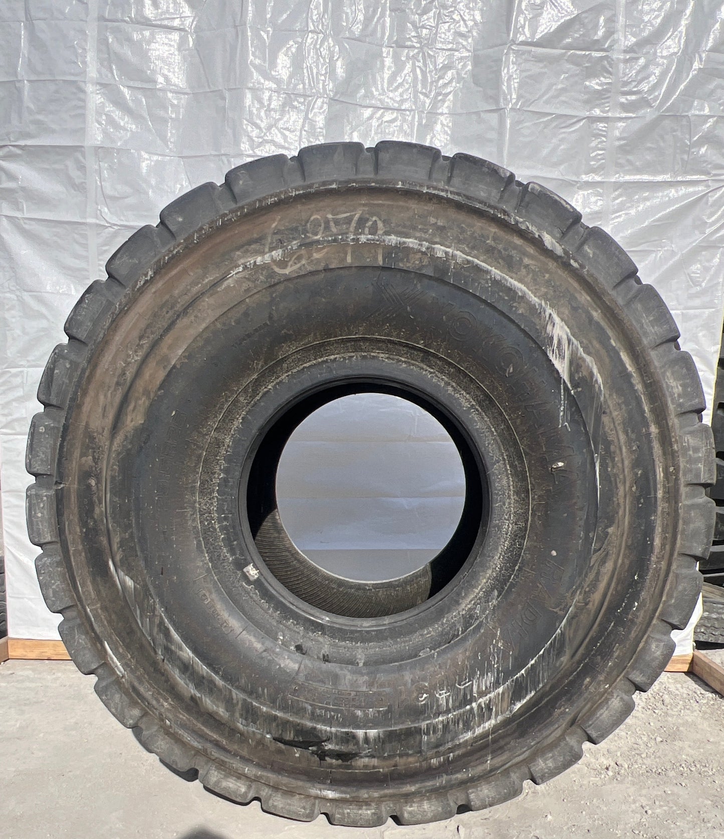 29.5R25 YOKOHAMA RB31