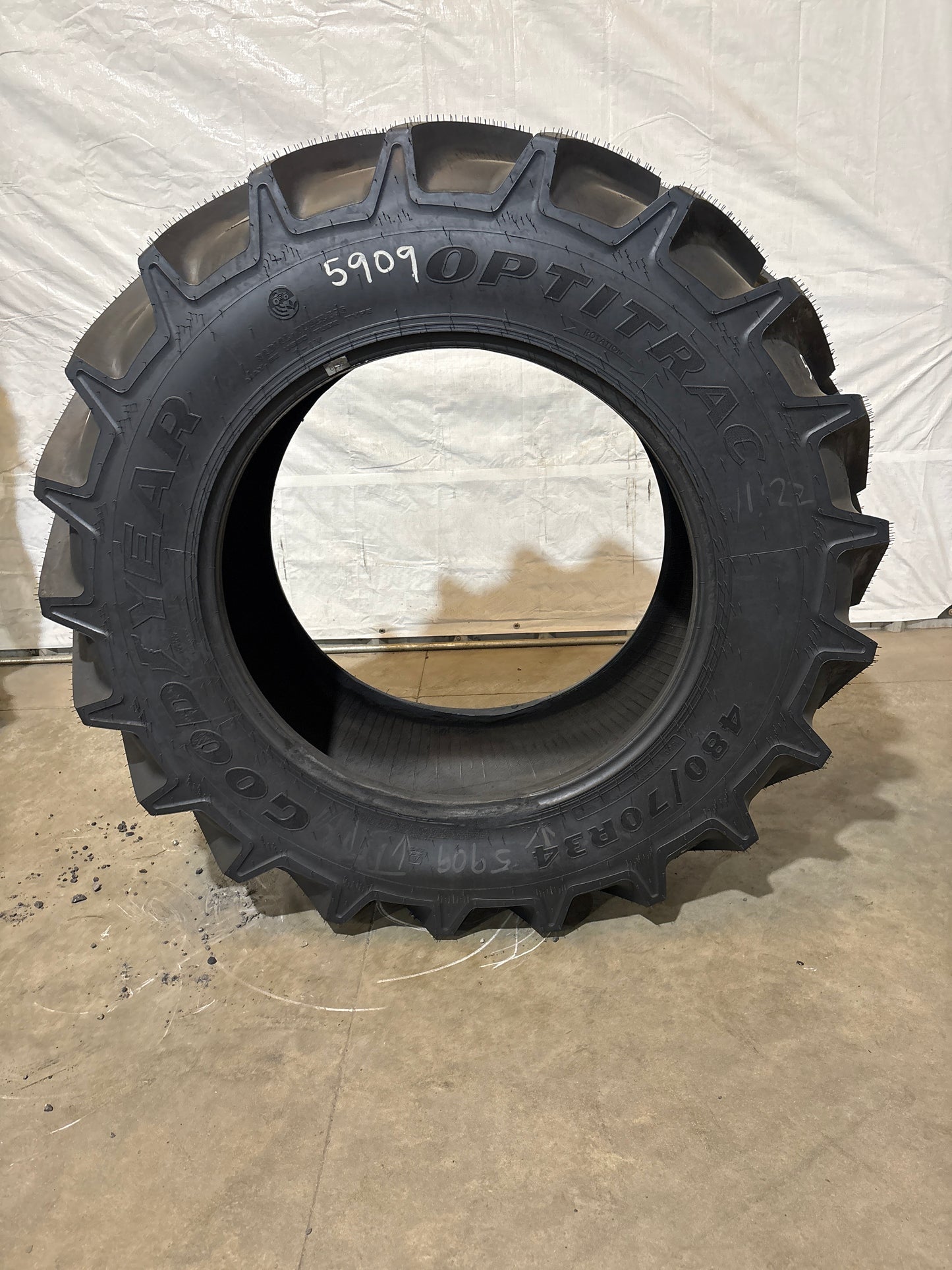 480/70R34 GOODYEAR OPTI TRAC #5909