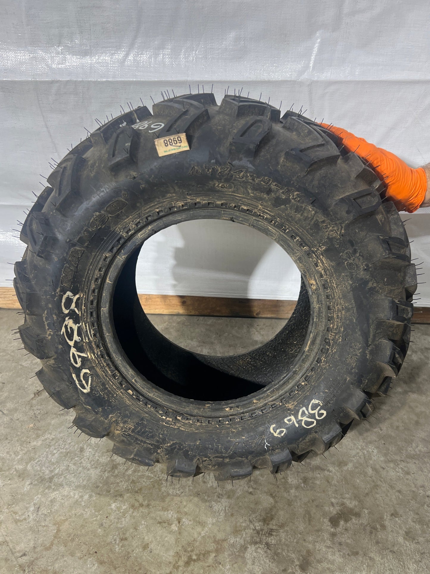 24X9-11 NANCO A/T MASTER 4 PLY #6988