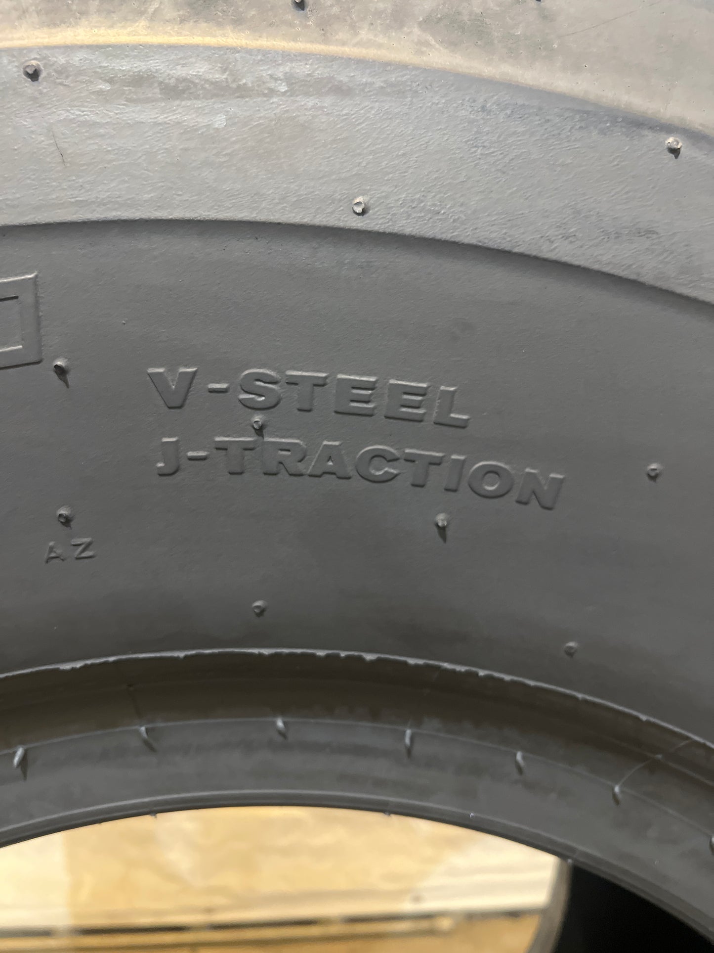 23.5R25 BRIDGESTONE VJT TL #5205