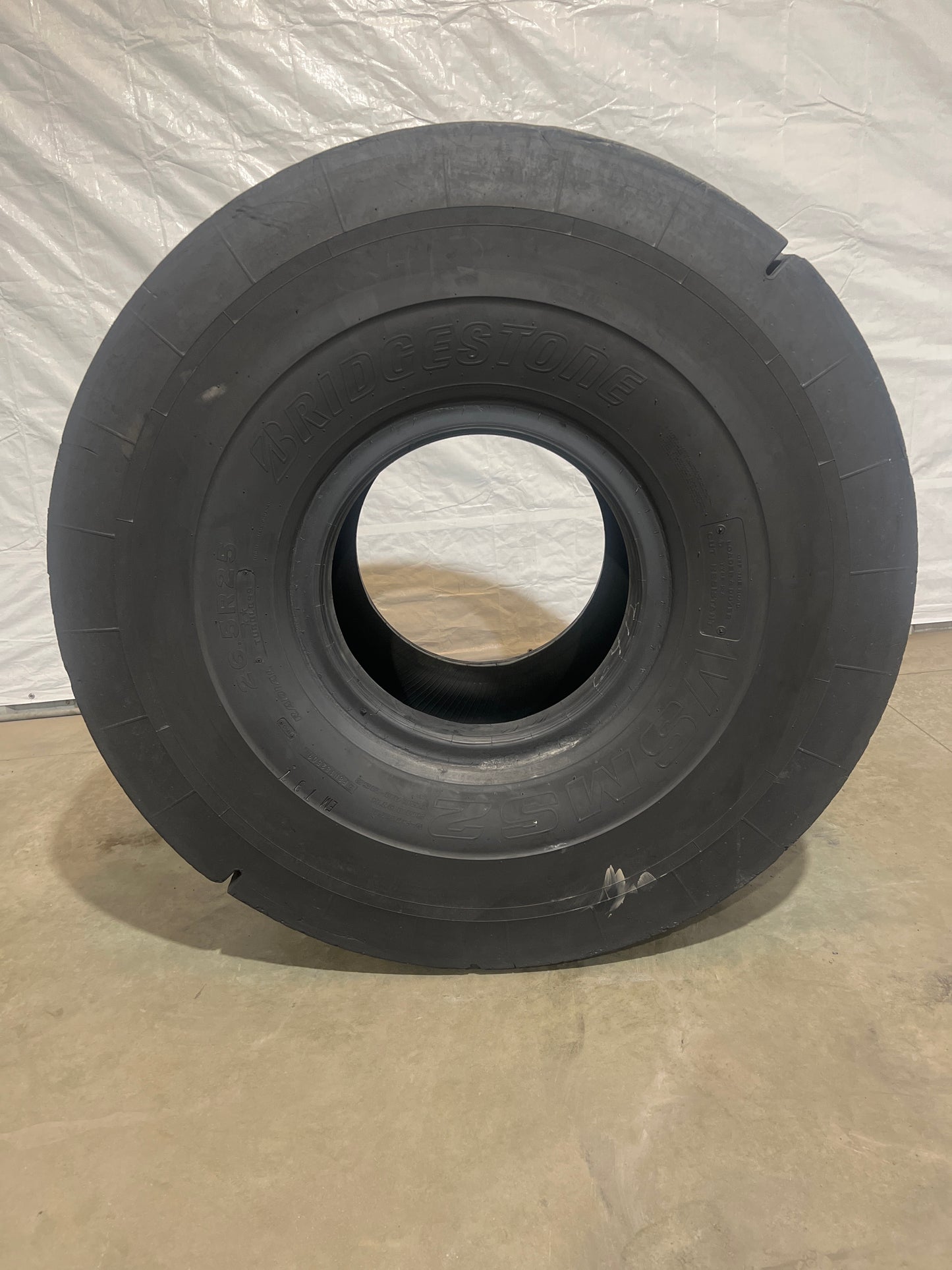 26.5-25 BRIDGESTONE VSM SMOOTH #6412