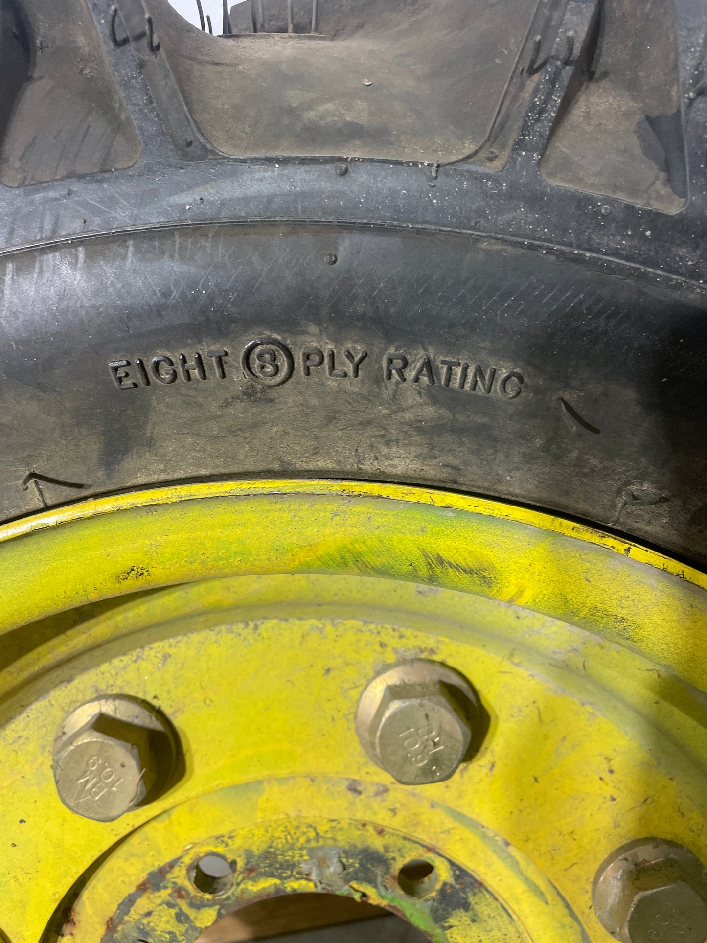 250/80-16 BKT Farm 2000 8ply #2108