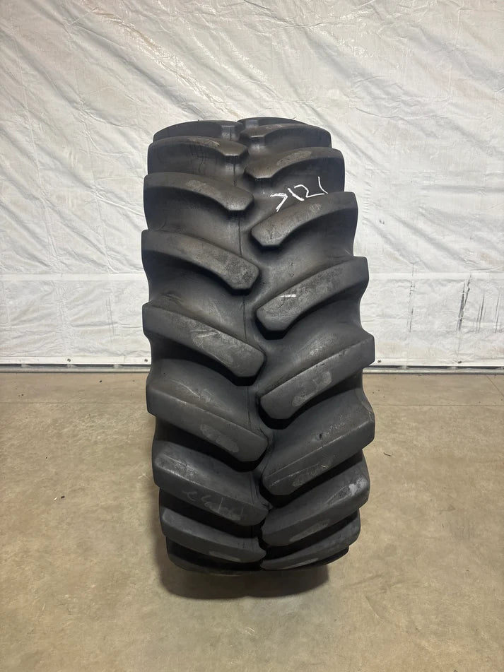 23.1-26 FIRESTONE SUPER ALL TRACTION 23° #7121