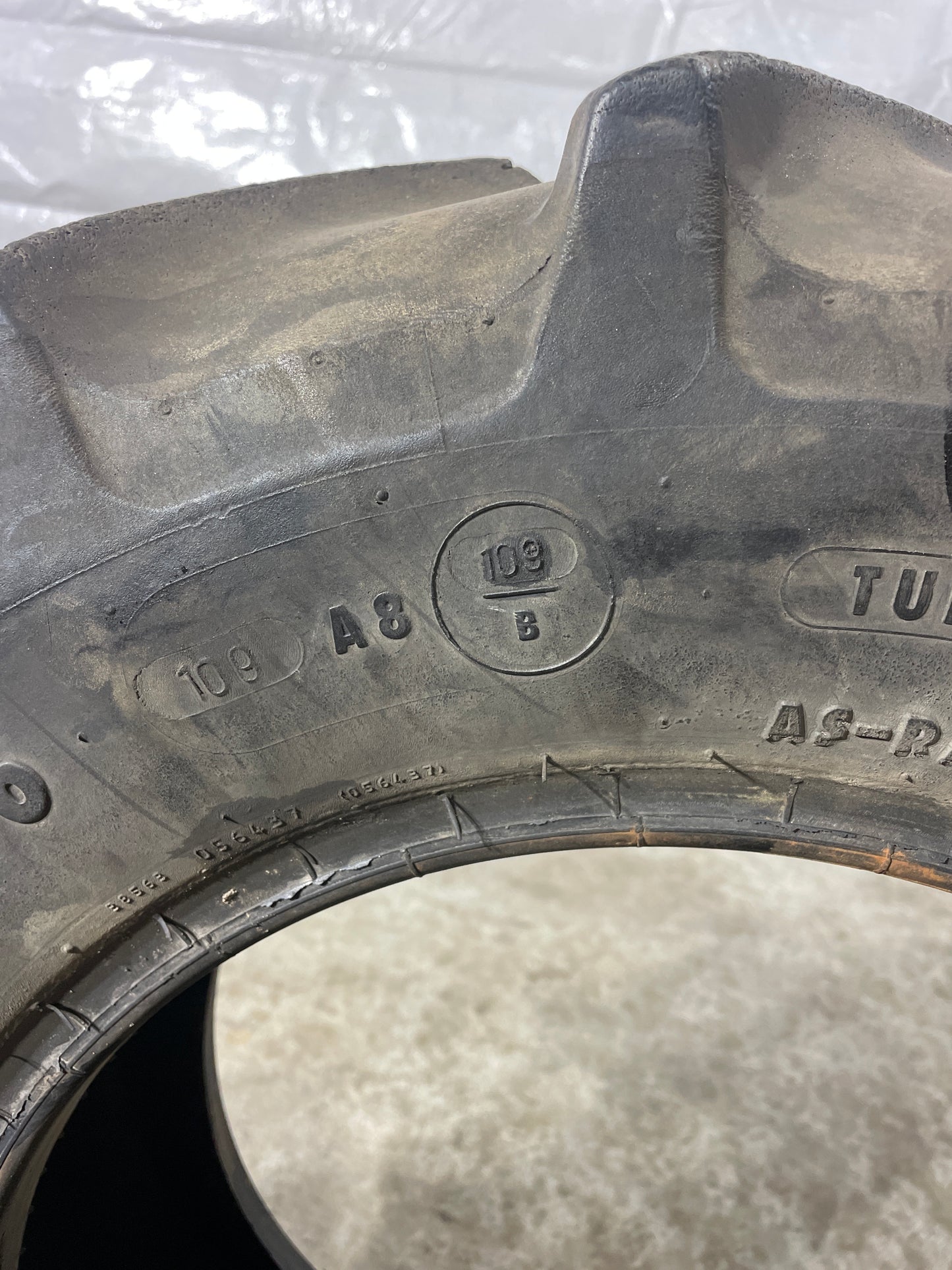 260/70R16 MITAS AC70T #4380