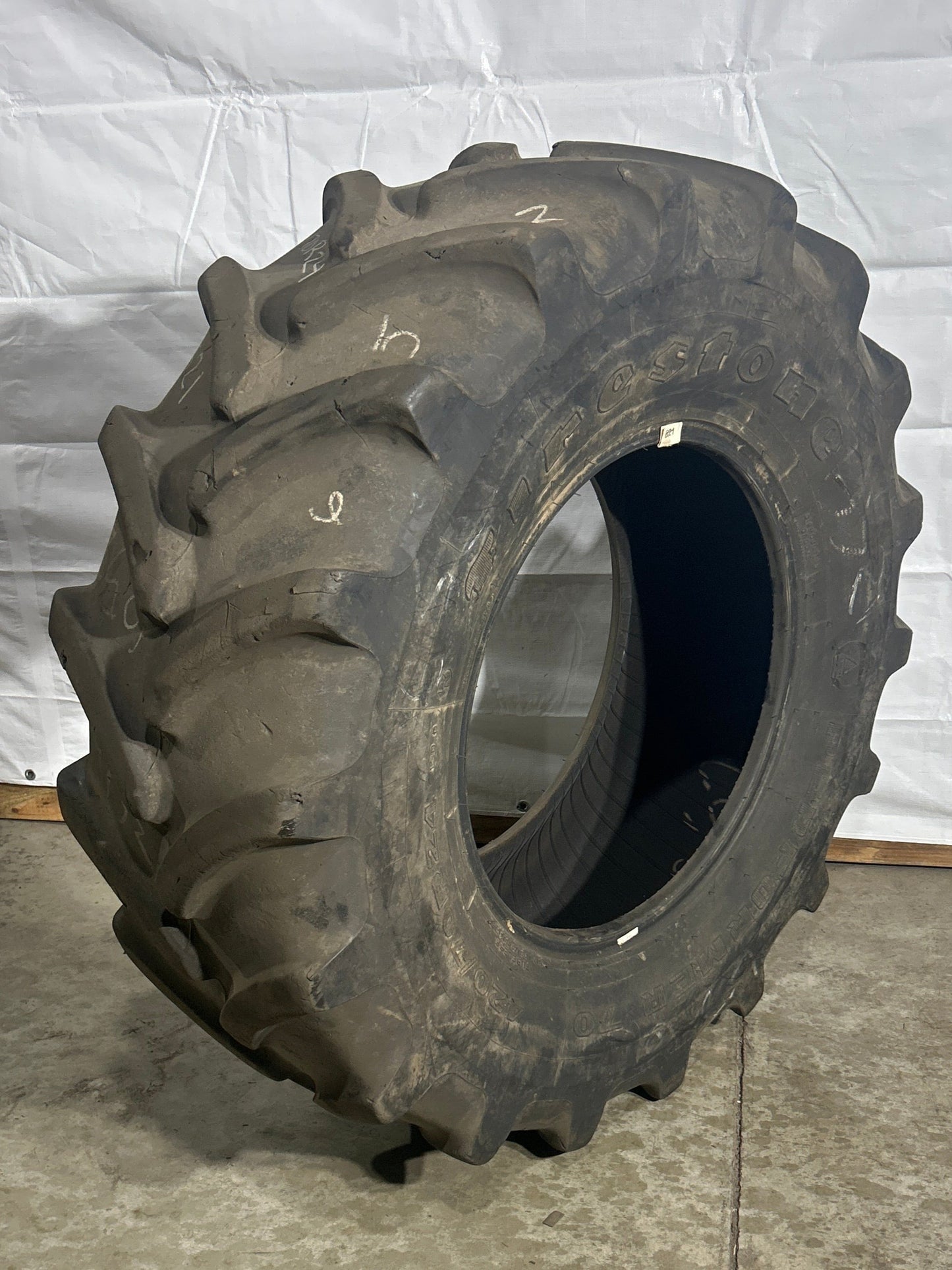 420/70R24 FIRESTONE PERFORMER 70 #6521
