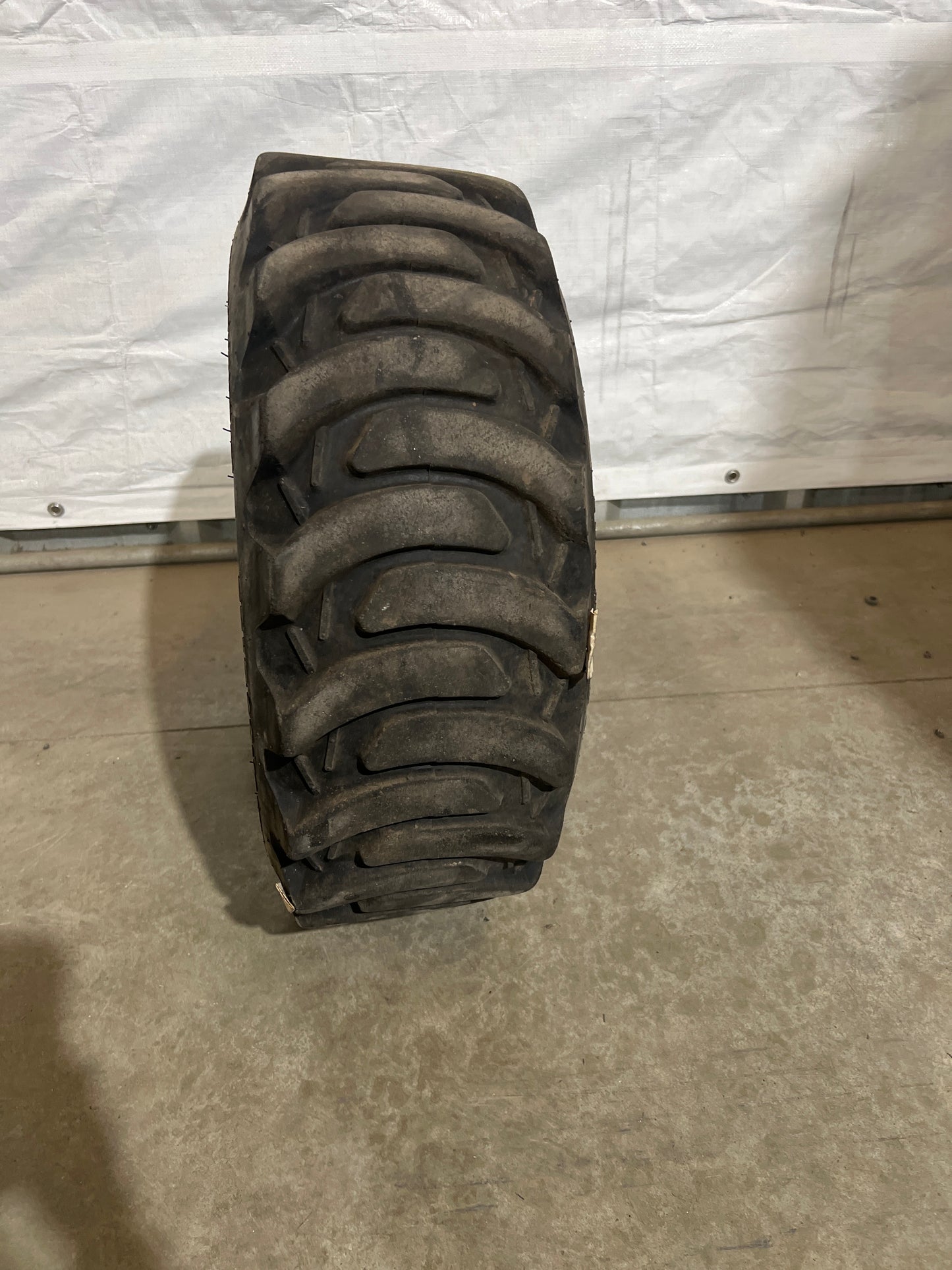 25X8.50-14 GALAXY MARATHONER