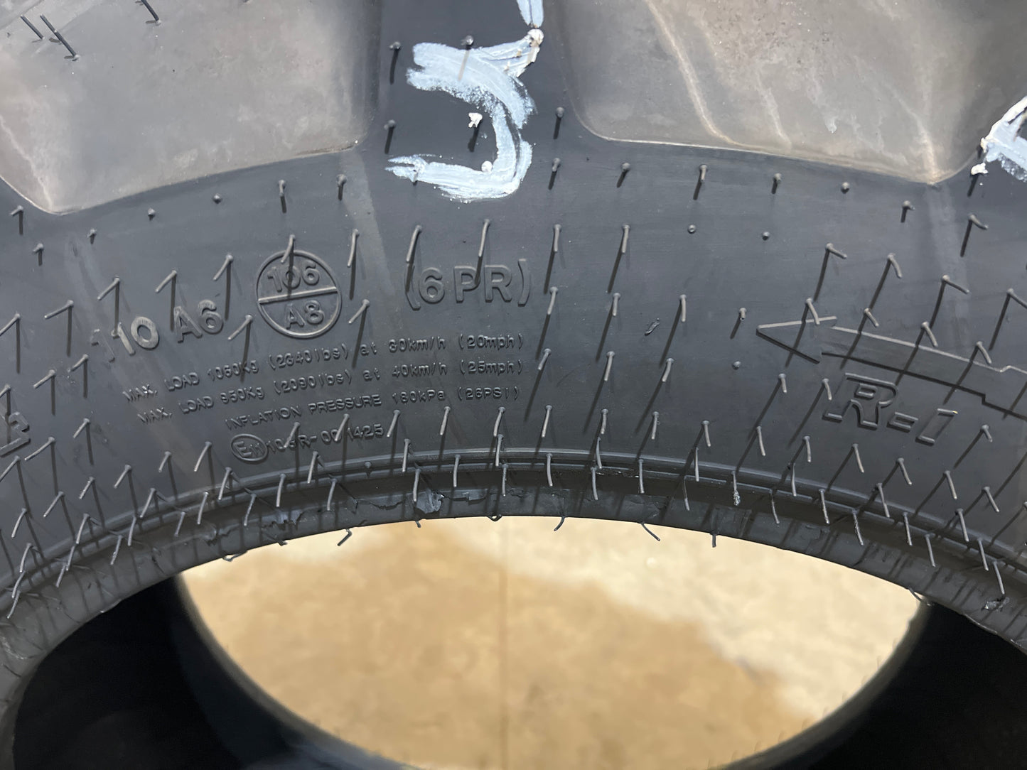 11.2-24 GALAXY AGRI TRAC II