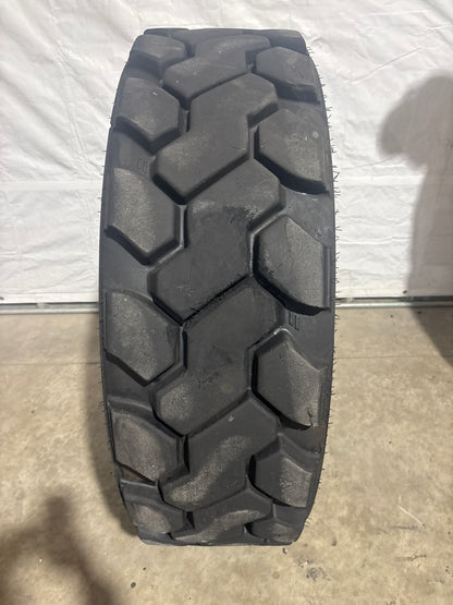 370/75-28 FIRESTONE DURA FORCE #7219