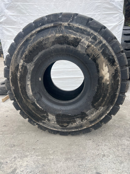 29.5R25 YOKOHAMA RB31