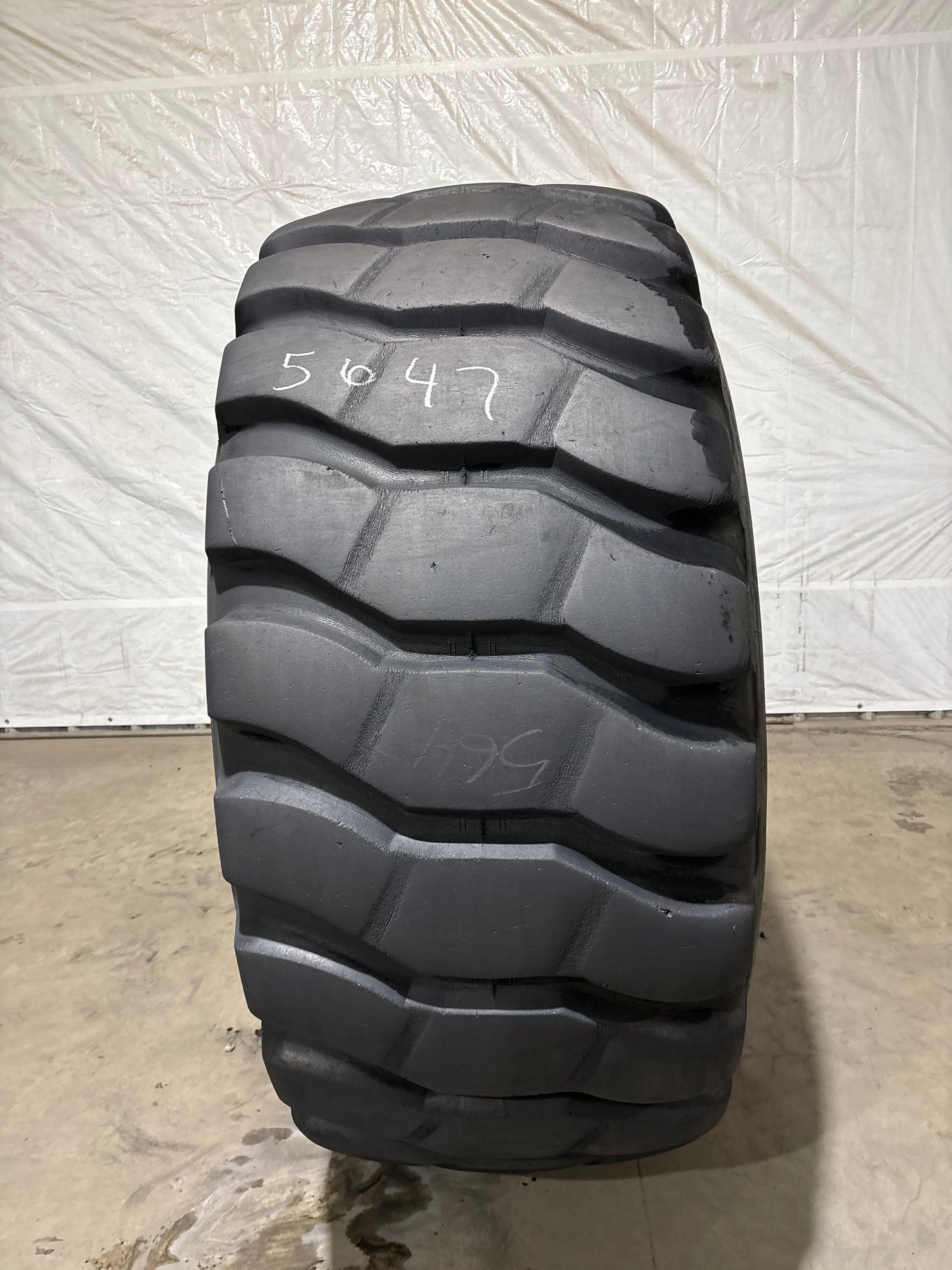 29.5R25 BRIDGESTONE V-STEEL L TRACTION #5647