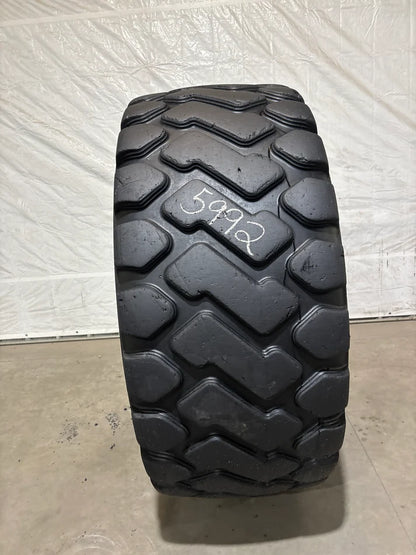 29.5R25 GALAXY LDSR 300 #5992