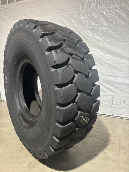 24.00R35 MAXAM MS 401 #7144