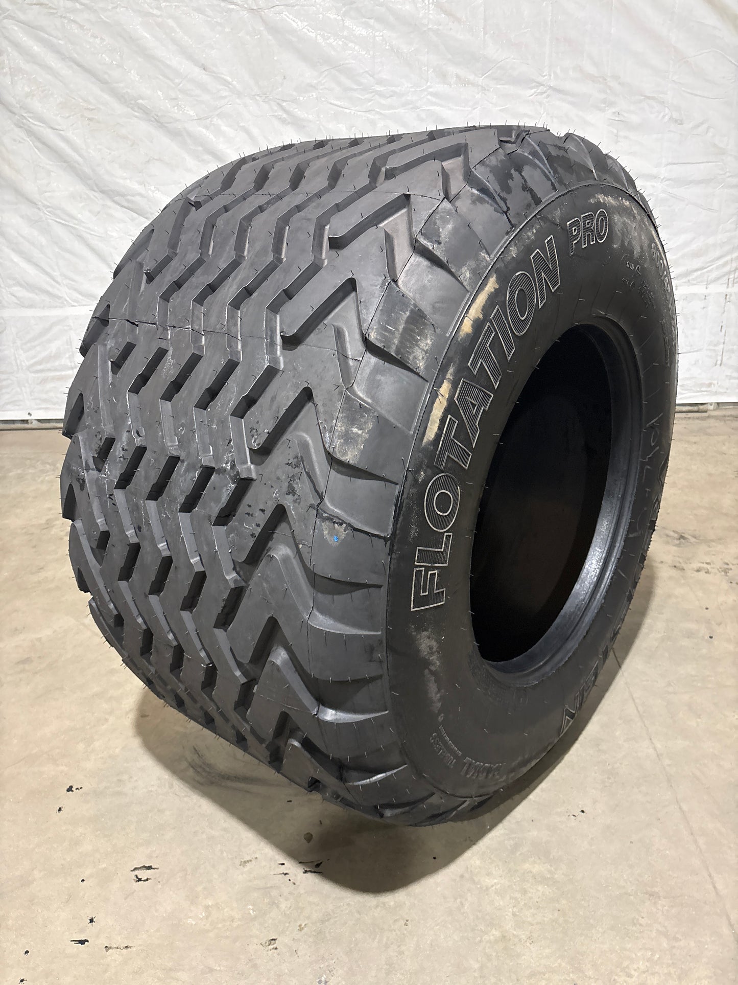 800/45R26.5 VREDESTEIN FLOTATION PRO IMPLEMENT TIRE #5705