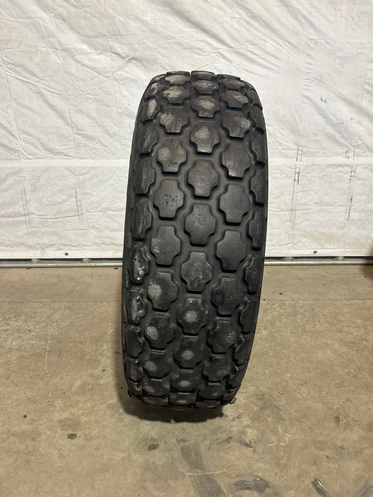 14.9-24 FIRESTONE ANS TRACTOR #7223