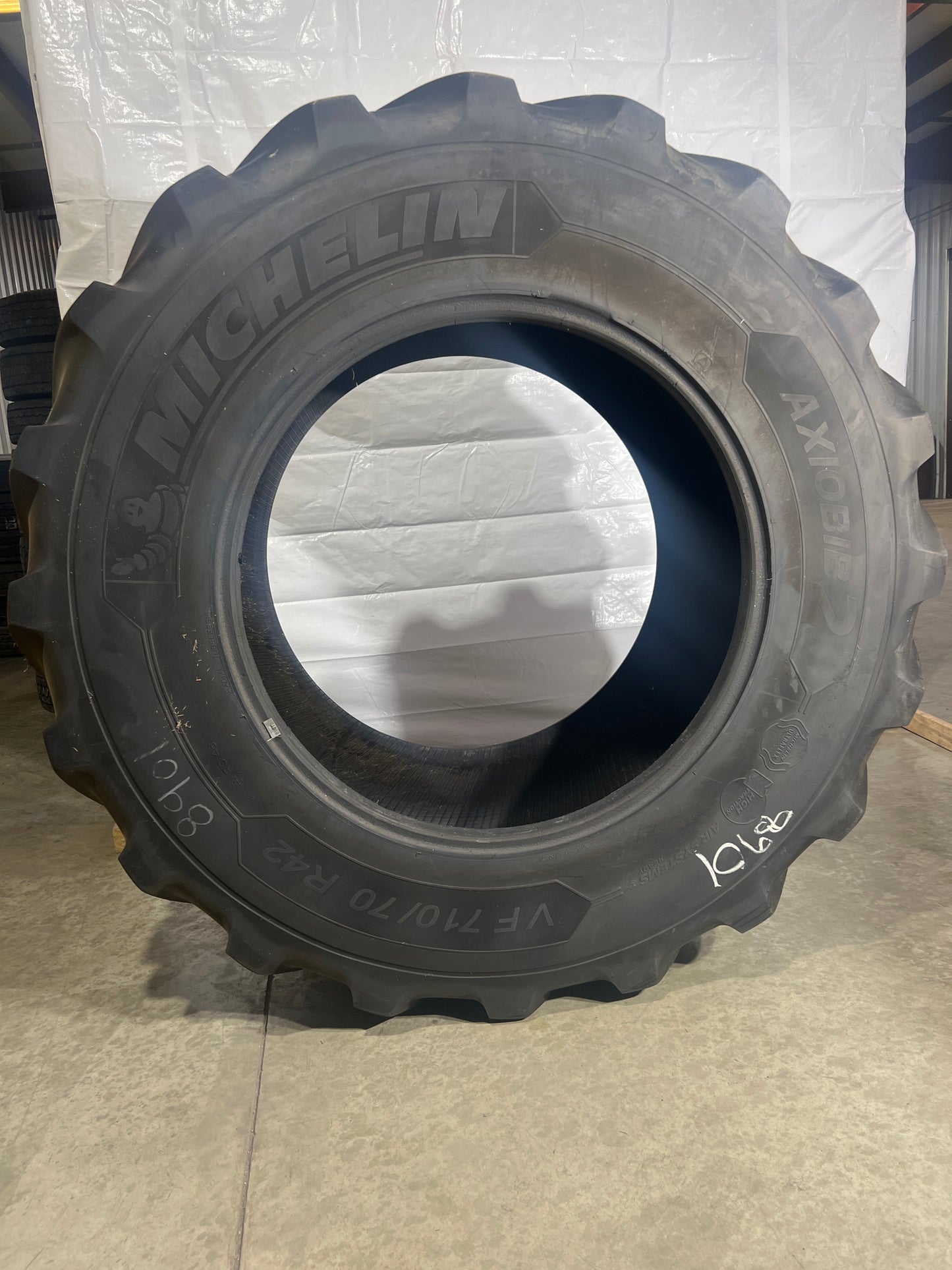 710/70R42 MICHELIN AXIOBIB 2