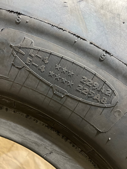 35/65R33 GOODYEAR RT-4D UNISTEEL