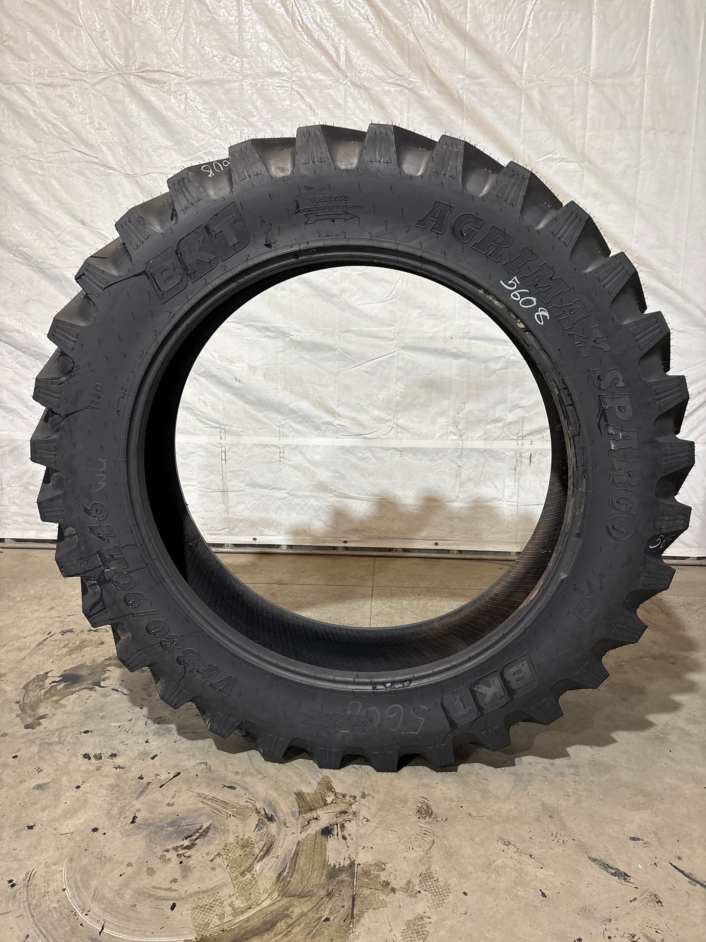 VF 380/90R46 BKT AGRIMAX SPARGO #5608