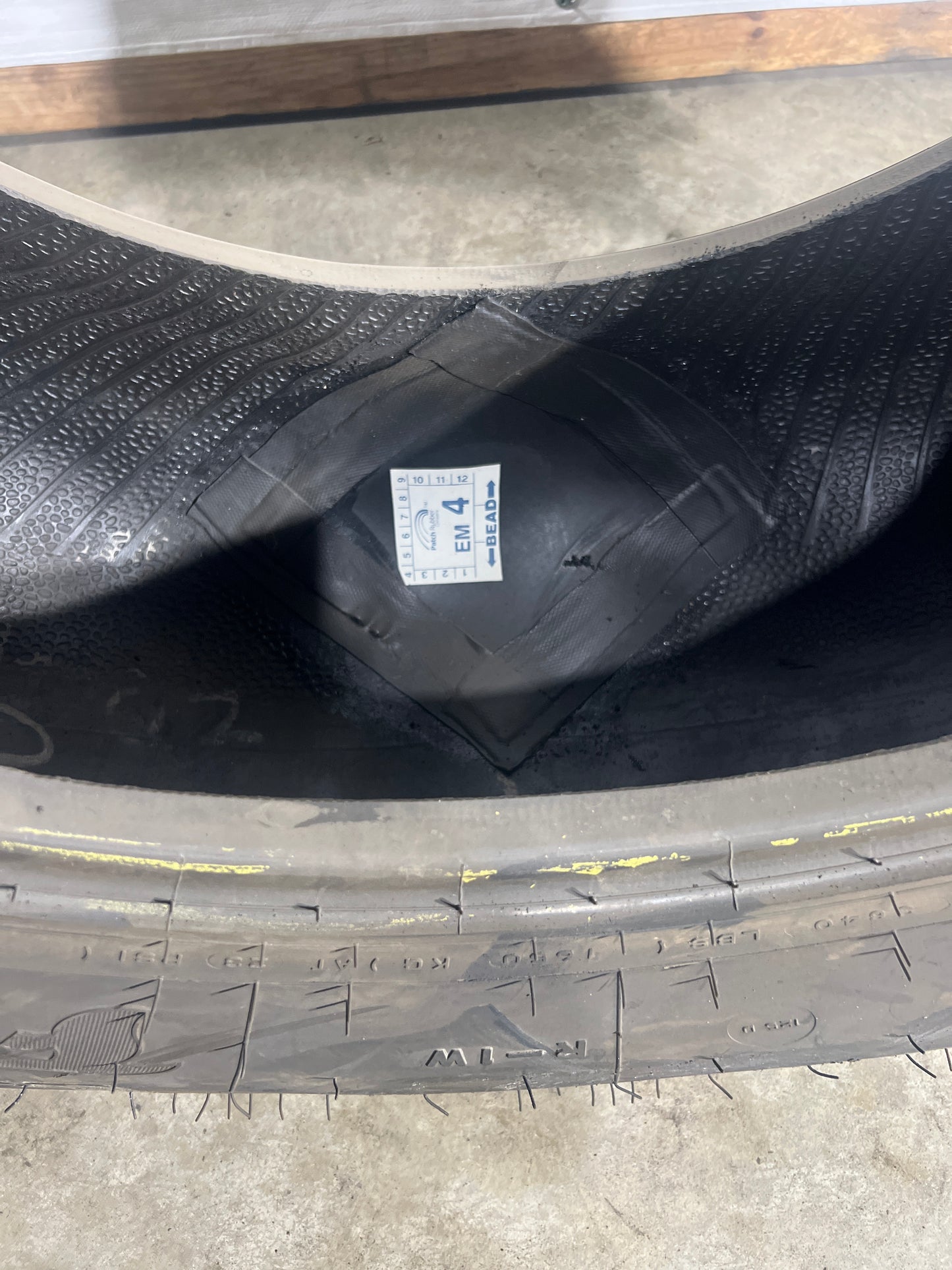 340/85R24 FIRESTONE PERFORMER 85