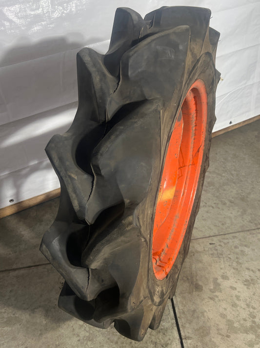 9.5-24 BRIDGESTONE AG TRACTOR T13