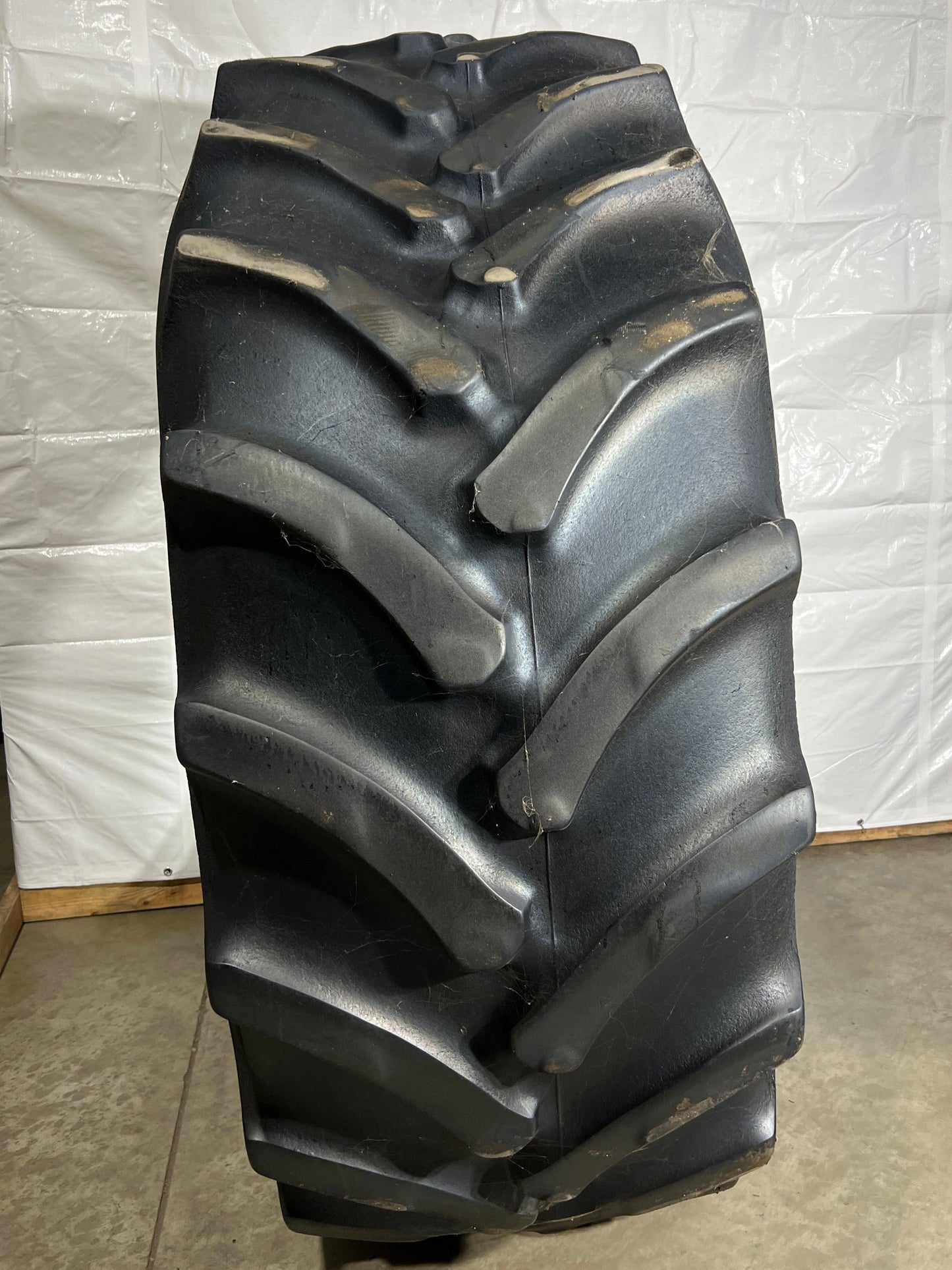 710/70R42 FIRESTONE RADIAL ALL TRACTION