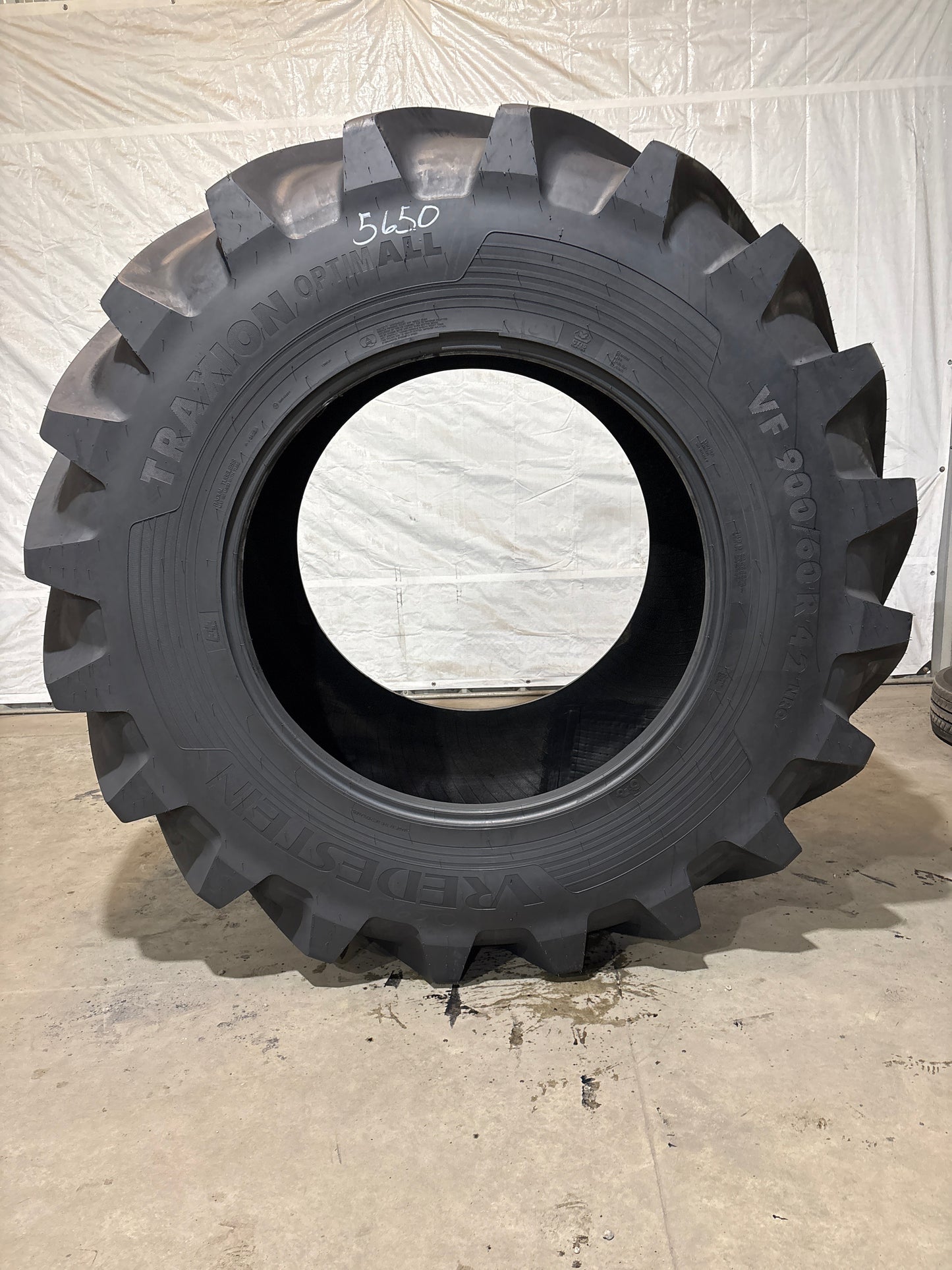 VF 900/60R42 VREDESTEIN TRAXION OPTIMALL VF RADIAL TRACTOR TIRE #5650