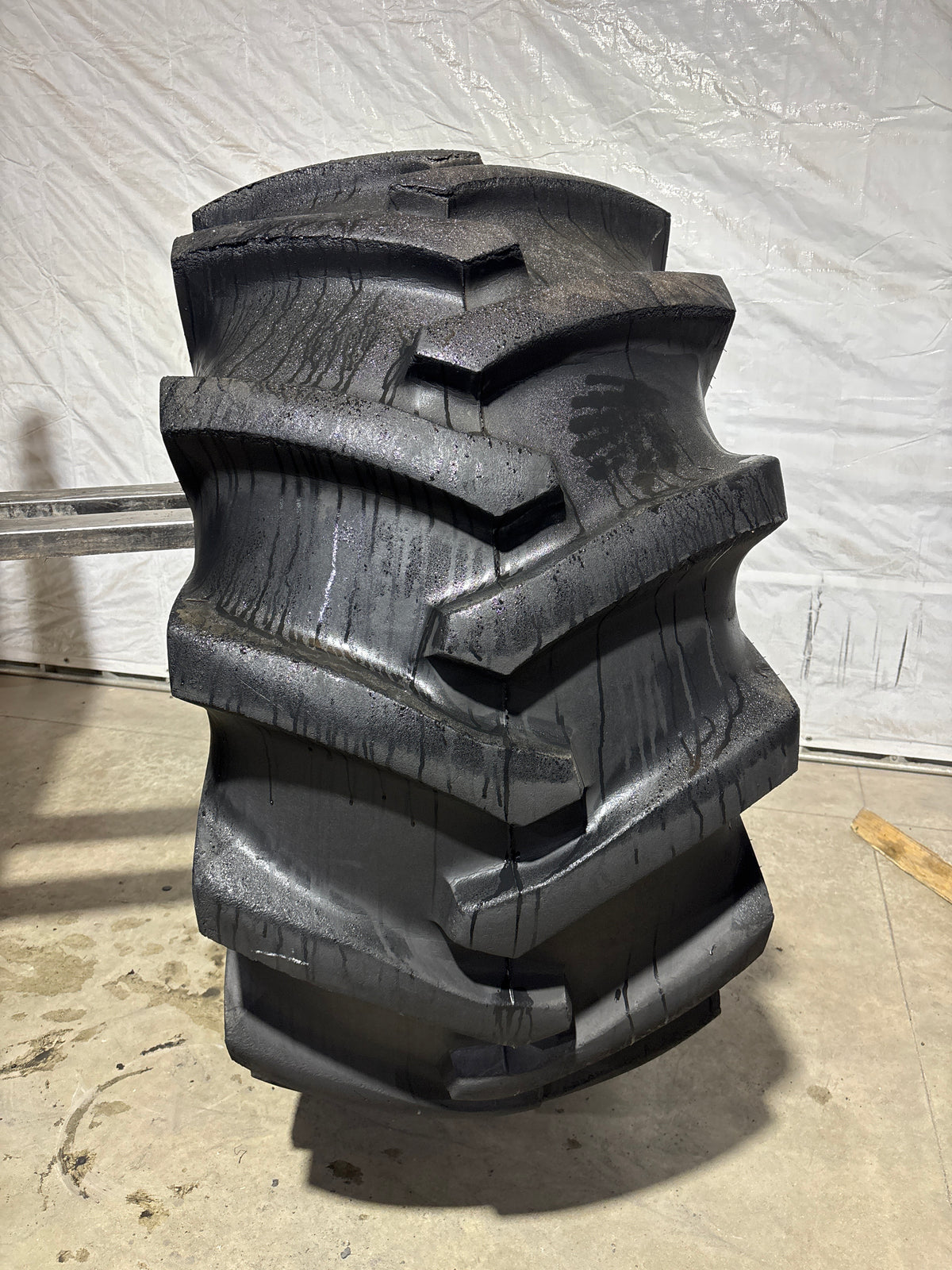 28L-26 FIRESTONE FORESTRY  20PLY #7200