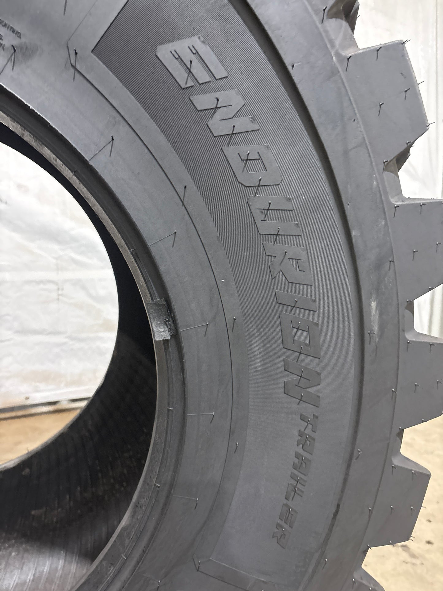 650/55R26.5 VREDESTEIN ENDURION TRAILER TIRE #5697