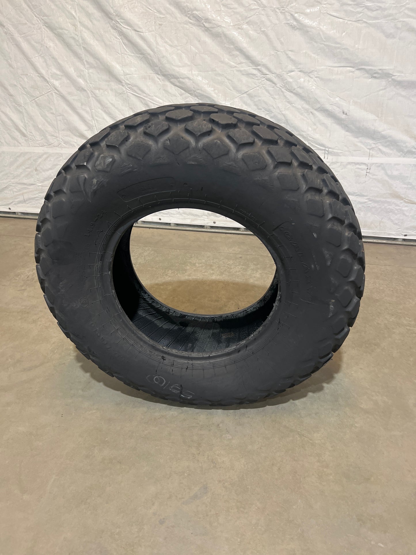 14.9-24 GALAXY ND TRACTOR #5510