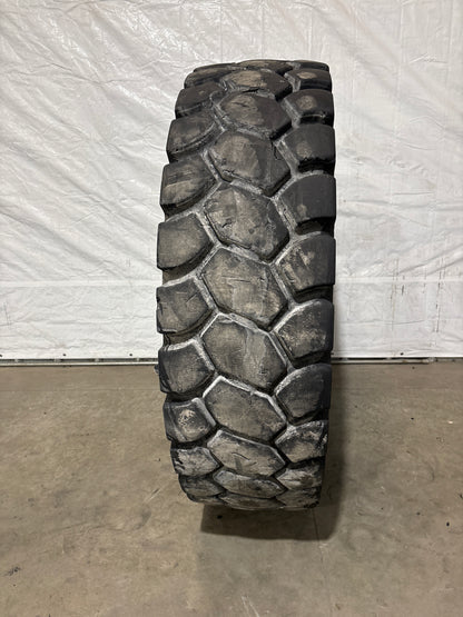 18.00R33 MAXAM MS-401 #5770