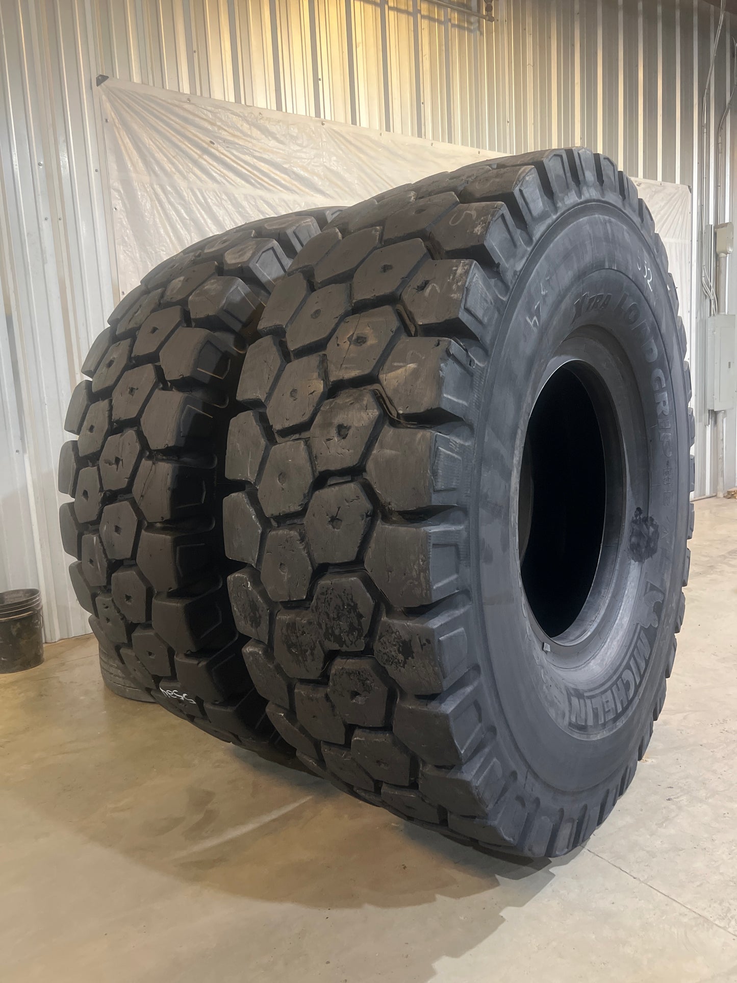 24.00R35 MICHELIN XTRA LOAD GRIP #5524-A