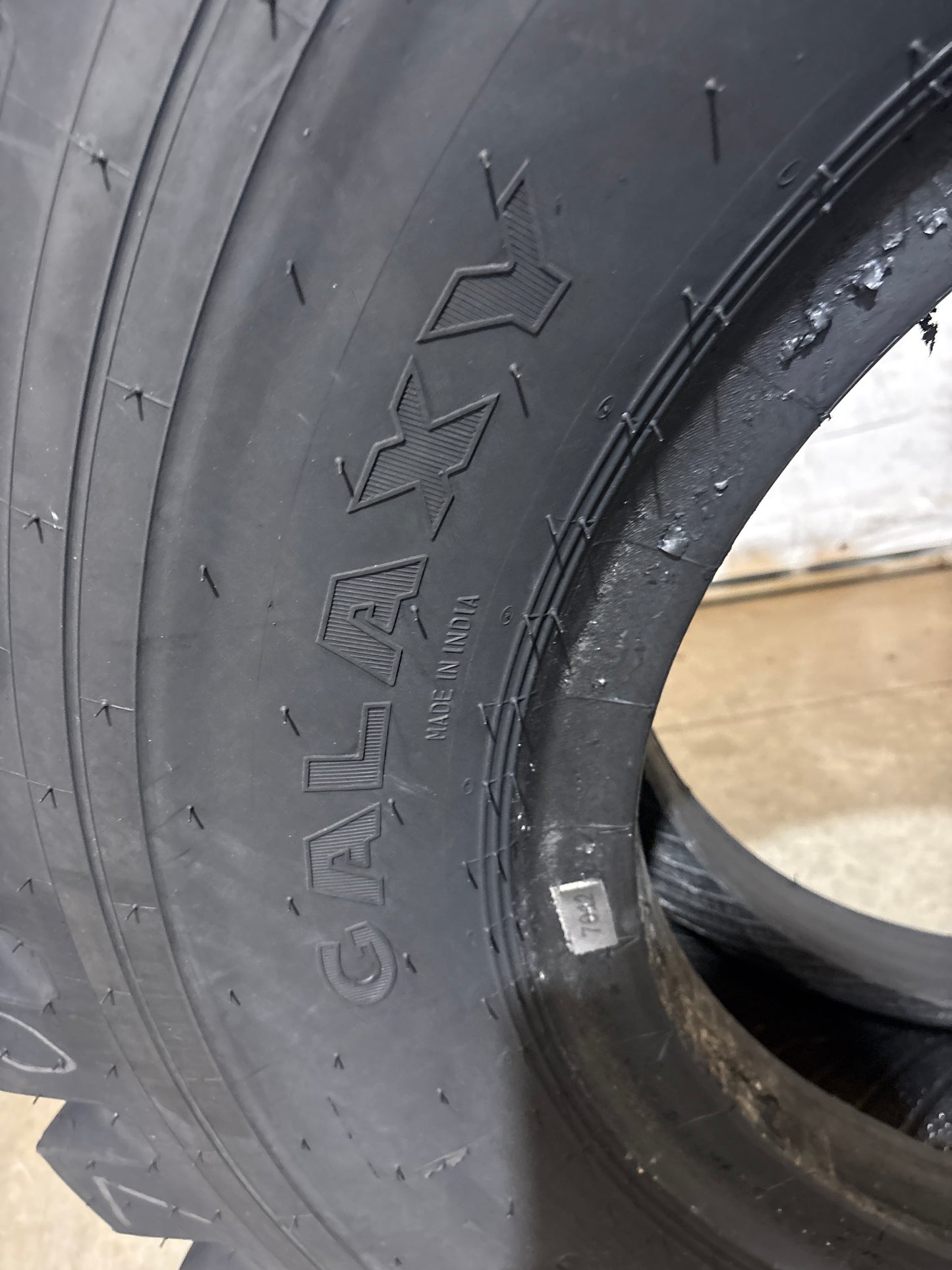 14.00-24 GALAXY HM-300E 28 PLY #7012
