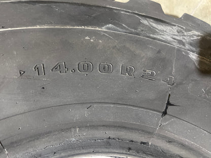 14.00R24 ADVANCE GLR82-E2 #5551