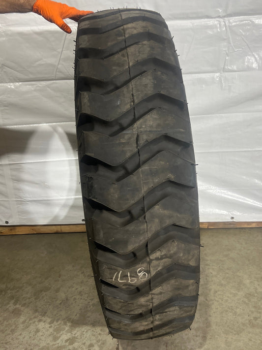 14.00-24 ASTRO ROCK LUG  24 PLY #8971