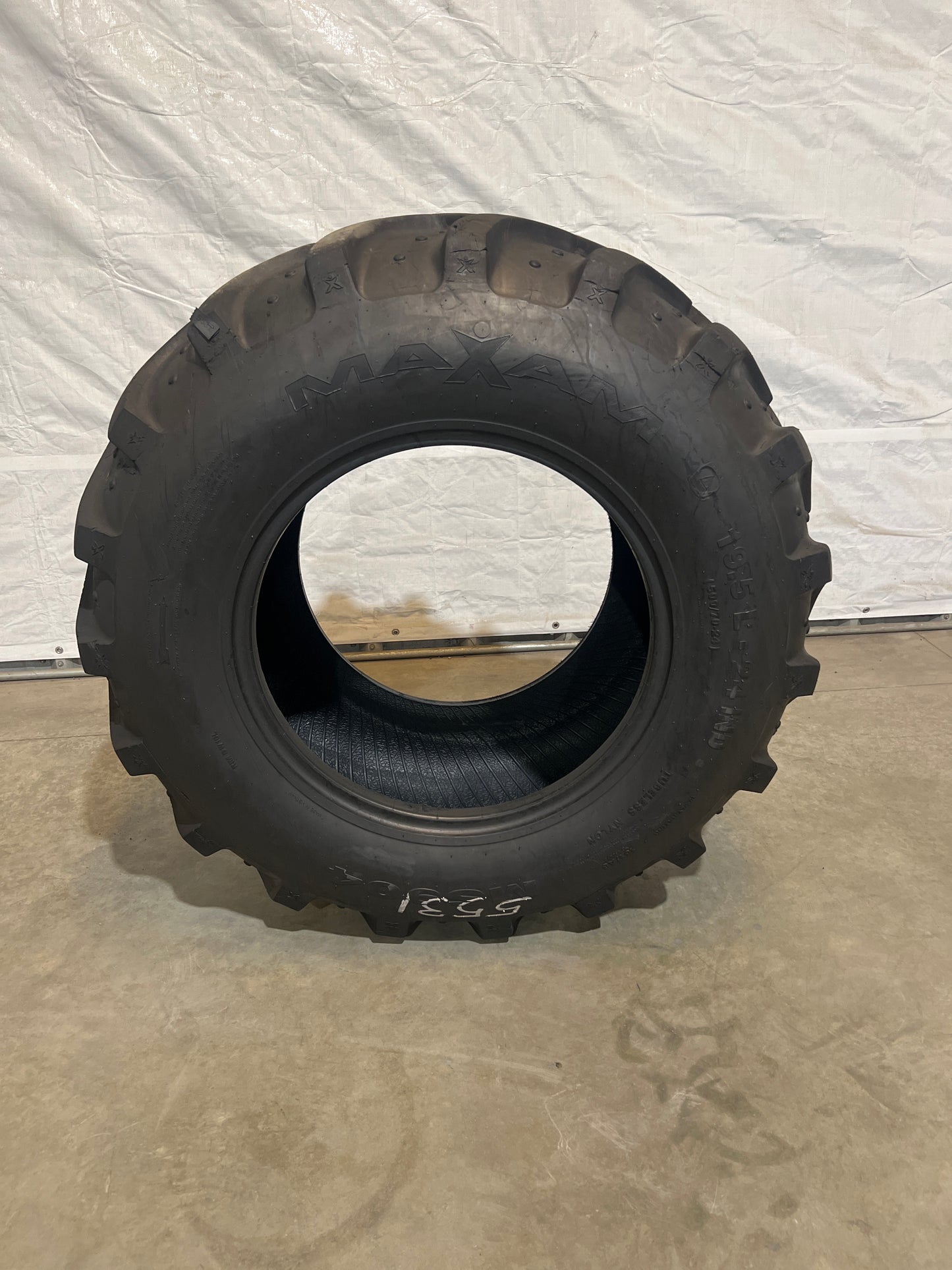 19.5L-24 MAXAM MS904 #5531