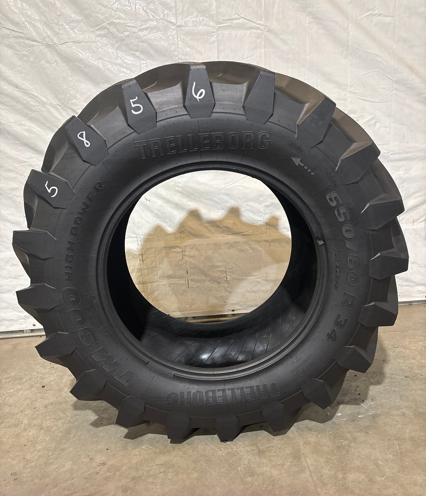 650/60R34 TRELLEBORG TM 900 HIGH POWER #5856
