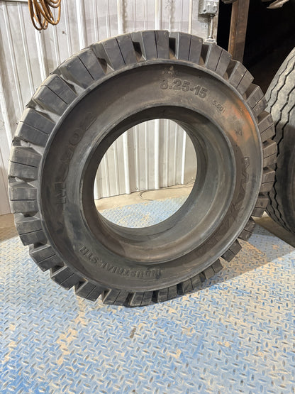 8.25-15 MAXAM MS702 INDUSTRIAL STR Part# 50623 #5825
