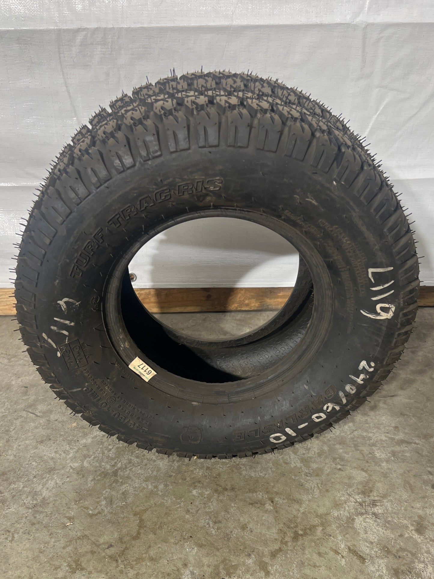 240/60R16 CARLISLE TURF TRAC