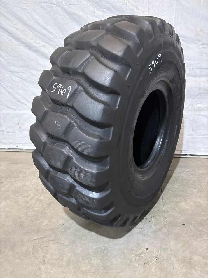 23.5R25 BRIDGESTONE V-STEEL L-TRACTION #5969