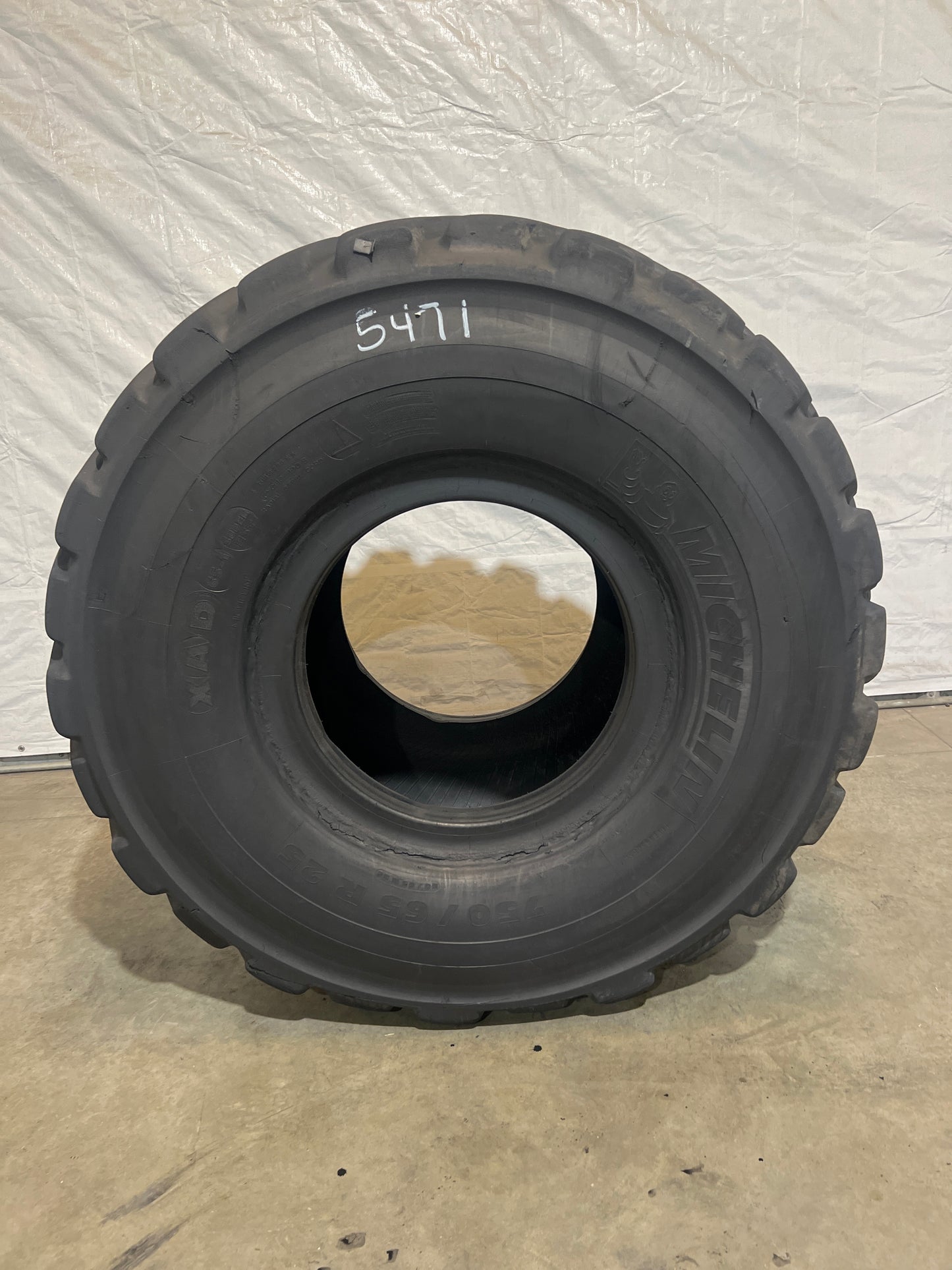 750/65R25 MICHELIN XADN 65-1 #5471