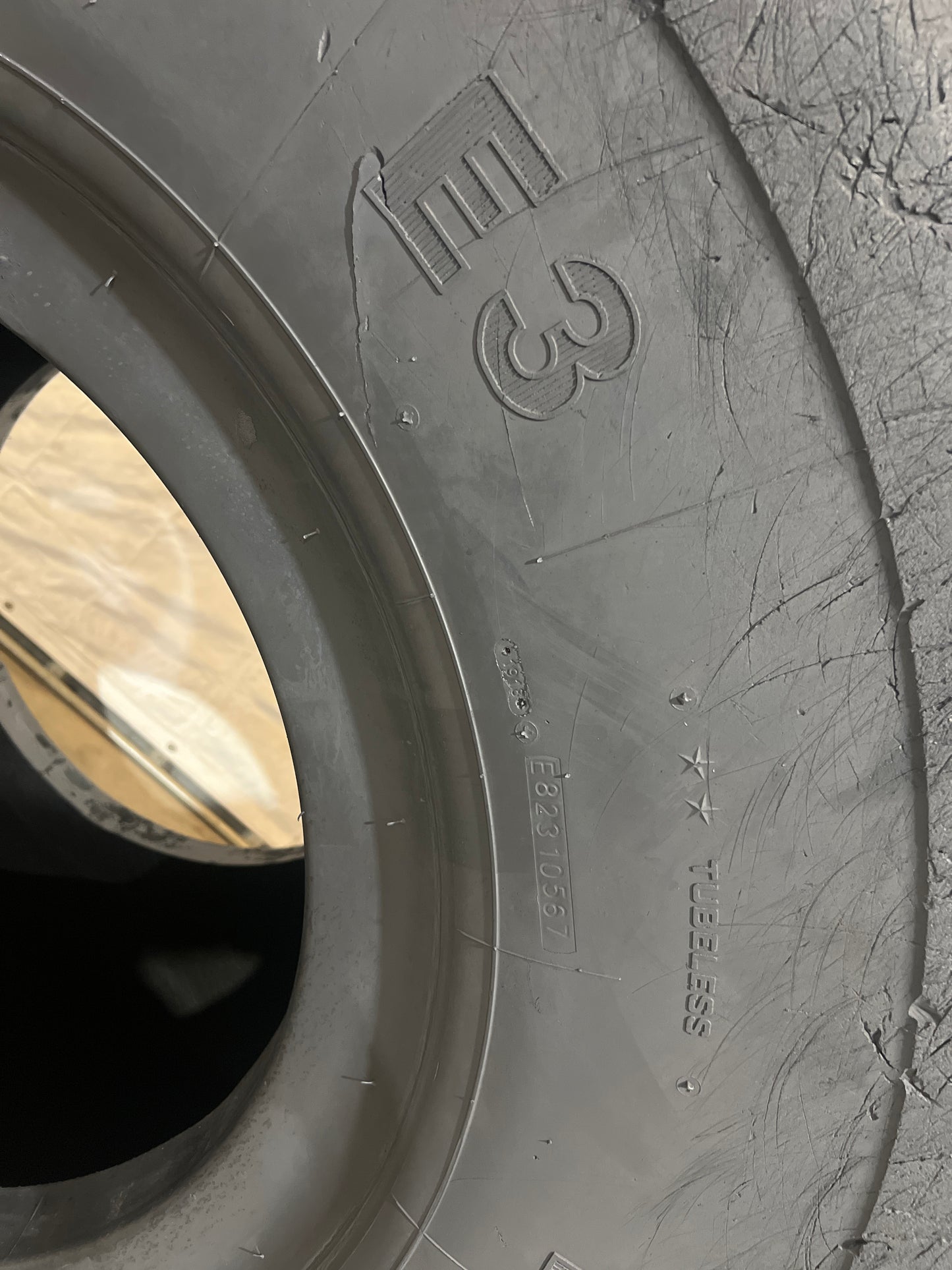 29.5R25 MAGNA MA02 #5456