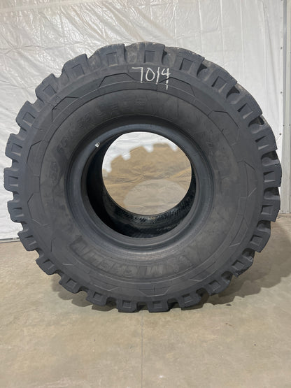 35/65R33 MICHELIN XTXL #7014