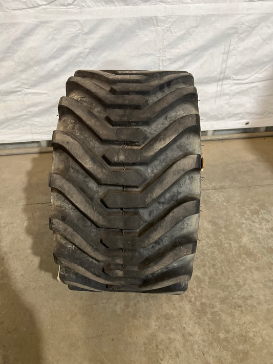 26X12.00-12 (305/60-12) CARLISLE TRAC CHIEF #5332