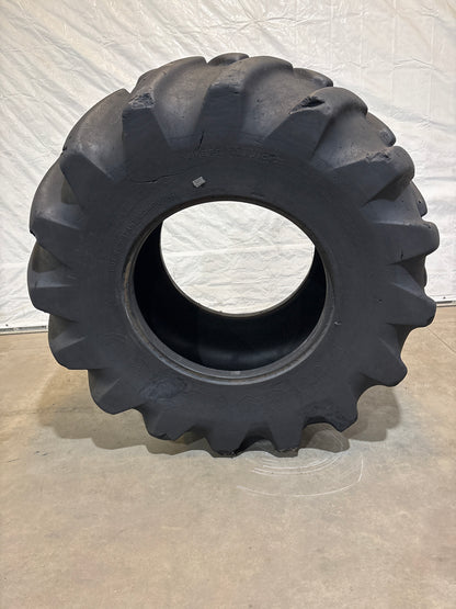 30.5-32 FIRESTONE SEVERE SERVICE BIAS PLY AGRICULTURAL/FORESTRY TIRE #5919